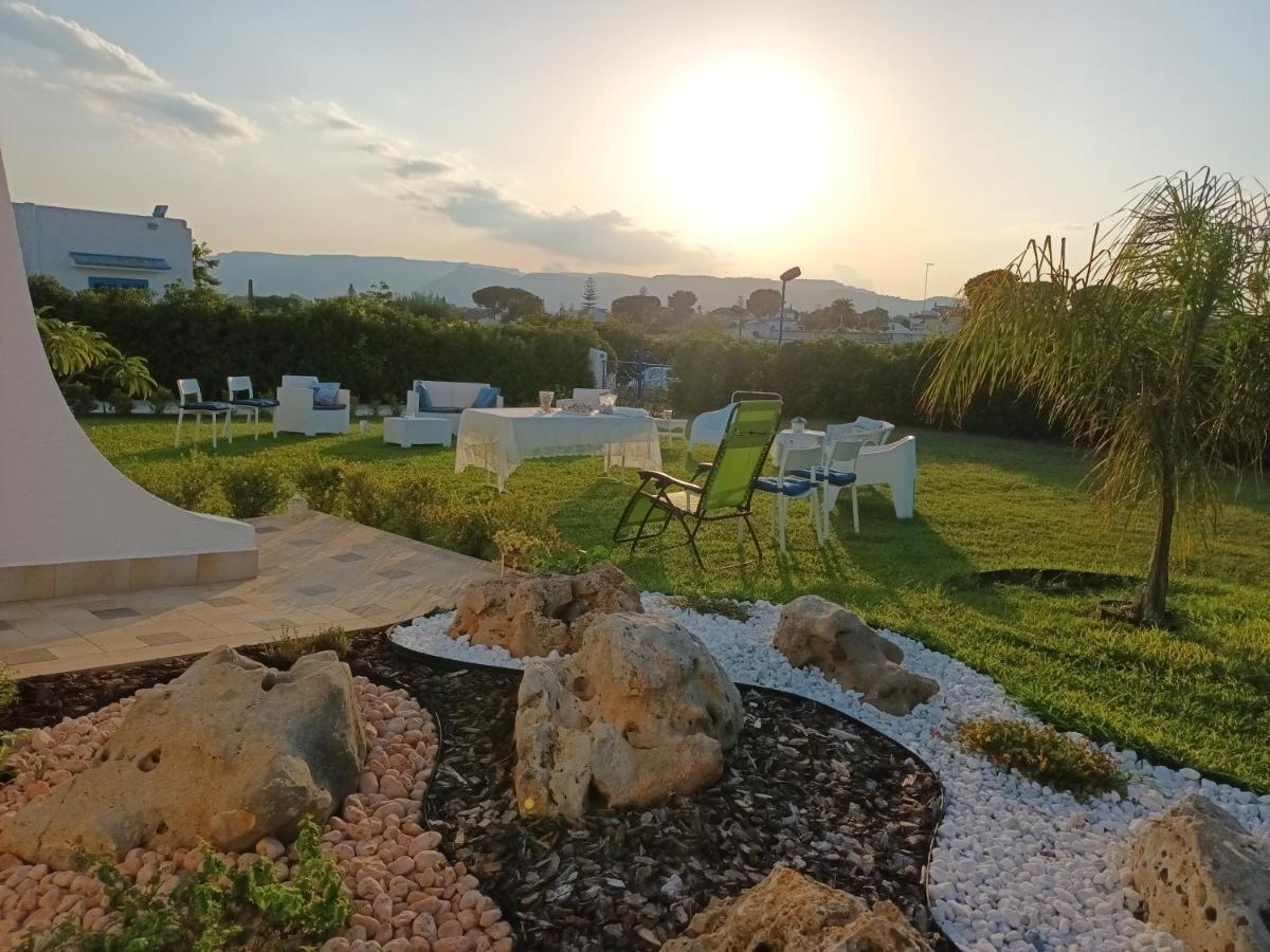 Le Stelle Di Orione Villa Fontane Bianche Exterior foto